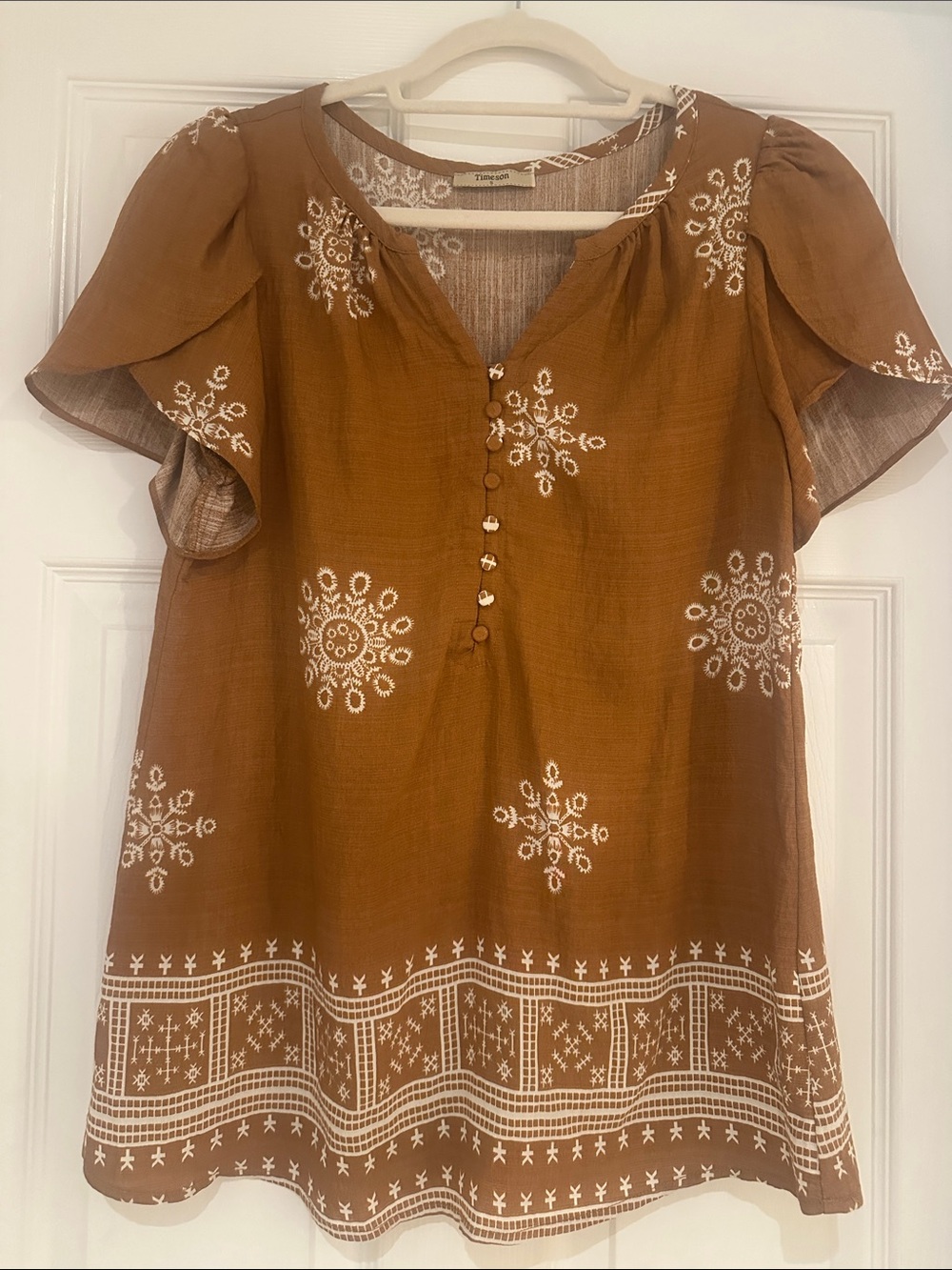 Embroidered Rust Flutter-Sleeve Tunic Top -